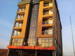 Гостиница K Hotel  Кампала